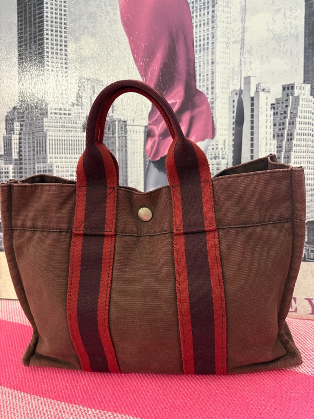 Hermes small Tote Bag with Red Stripe Handles - Picture 3 of 10